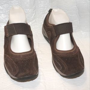 Easy Spirit Brown Leather Suede Mary Janes